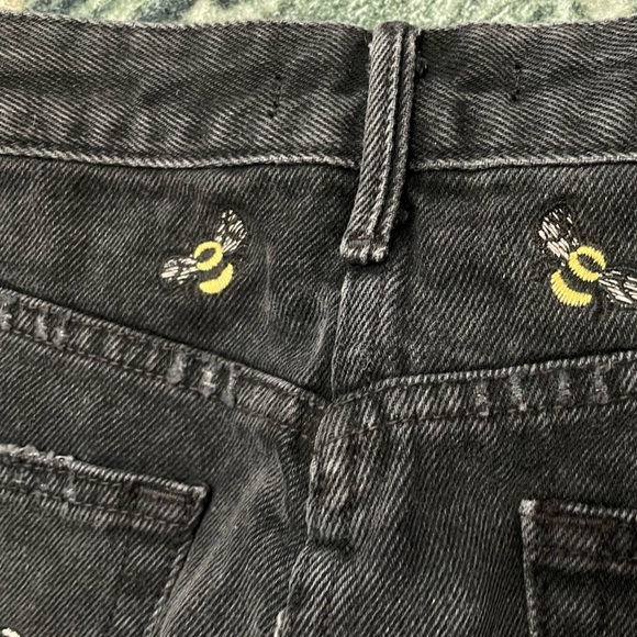 Grlfrnd Denim Mini Skirt Floral Embroidered Raw Hem‎ 
Size 27 country Field - Picture 10 of 11